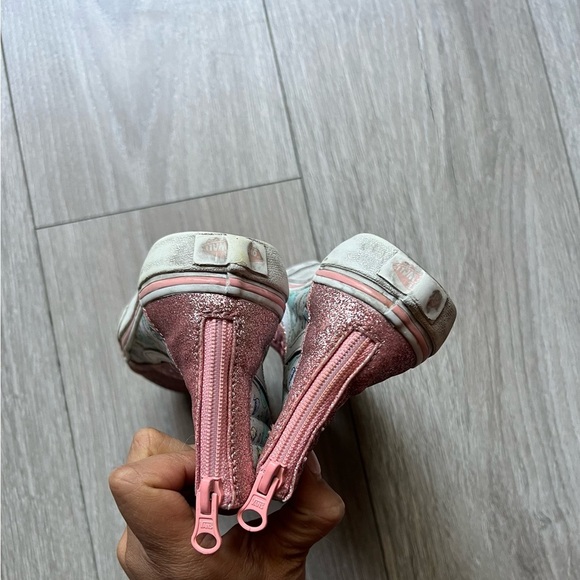 Vans Pink Sparkle and Blue Shark Party Sk8 High Sneakers Size 13 PLAY - Picture 5 of 9